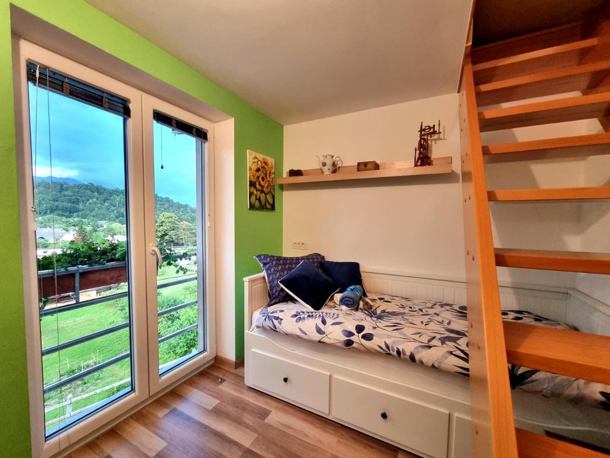 Gartnar Home -Hiska S Pridihom Domacnosti In Pogledom Na Hribe. Radovljica Exteriör bild