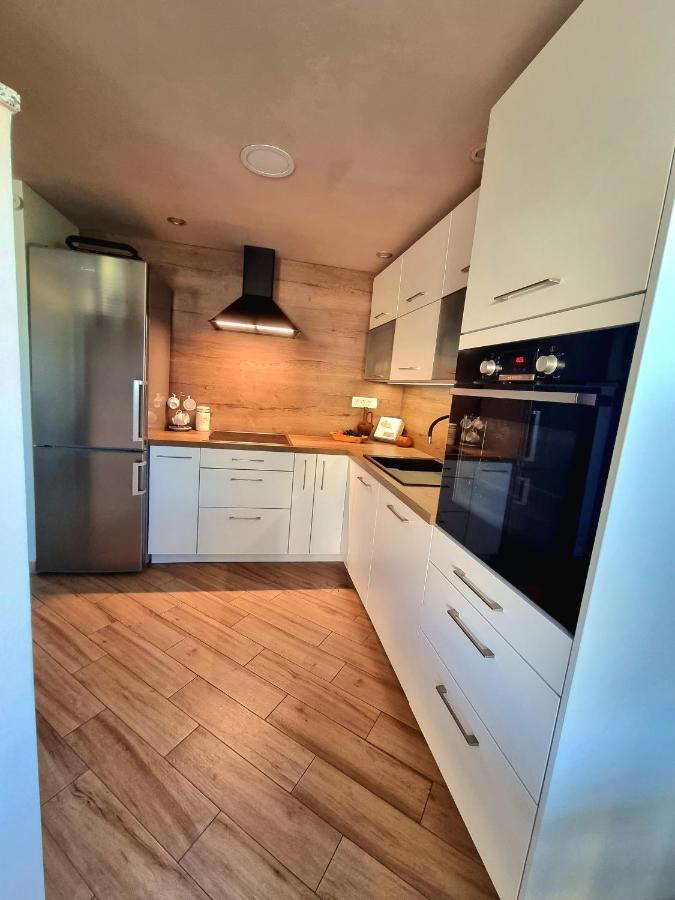 Gartnar Home -Hiska S Pridihom Domacnosti In Pogledom Na Hribe. Radovljica Exteriör bild